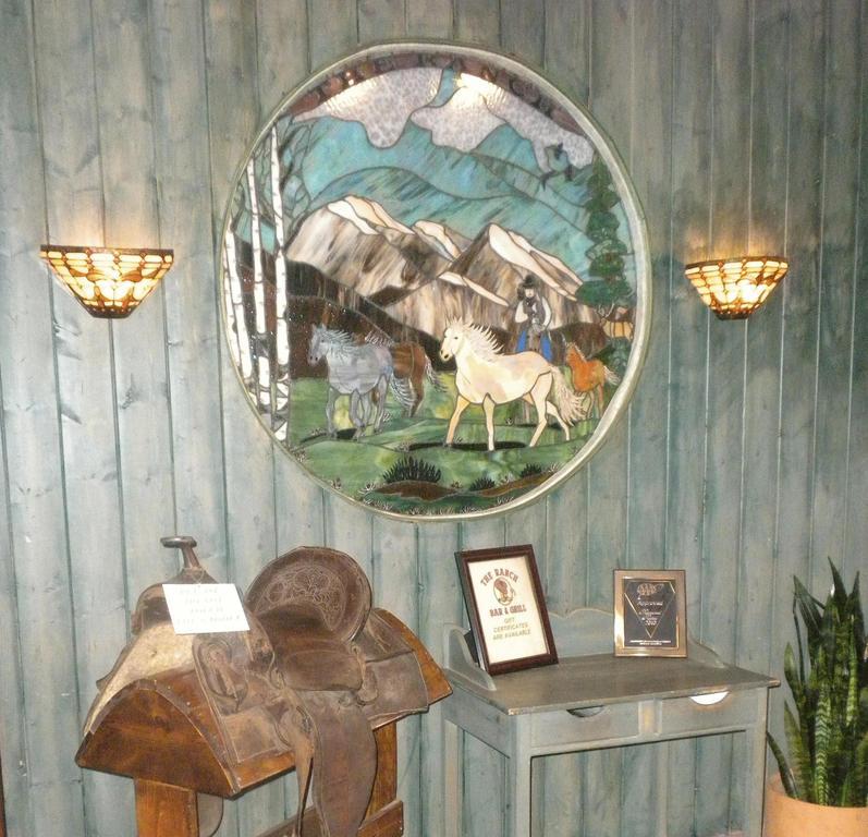 Mountain Ranch Resort At Beacon Hill Williams Exteriör bild